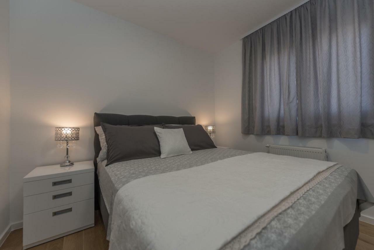 Penthouse Nikola Apartment Makarska Ngoại thất bức ảnh