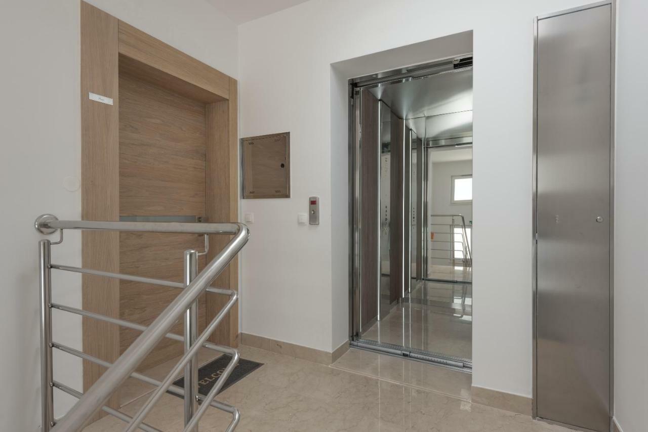 Penthouse Nikola Apartment Makarska Ngoại thất bức ảnh